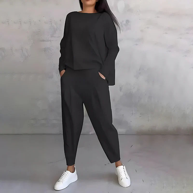 Babette | Elegantný dvojdielny set s okrúhlym výstrihom