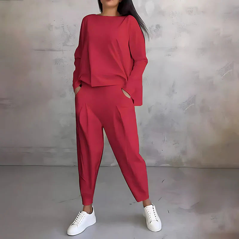 Babette | Elegantný dvojdielny set s okrúhlym výstrihom