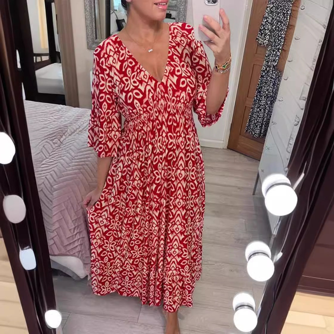 Zlata | Elegantné kvetinové šaty s V-výstrihom