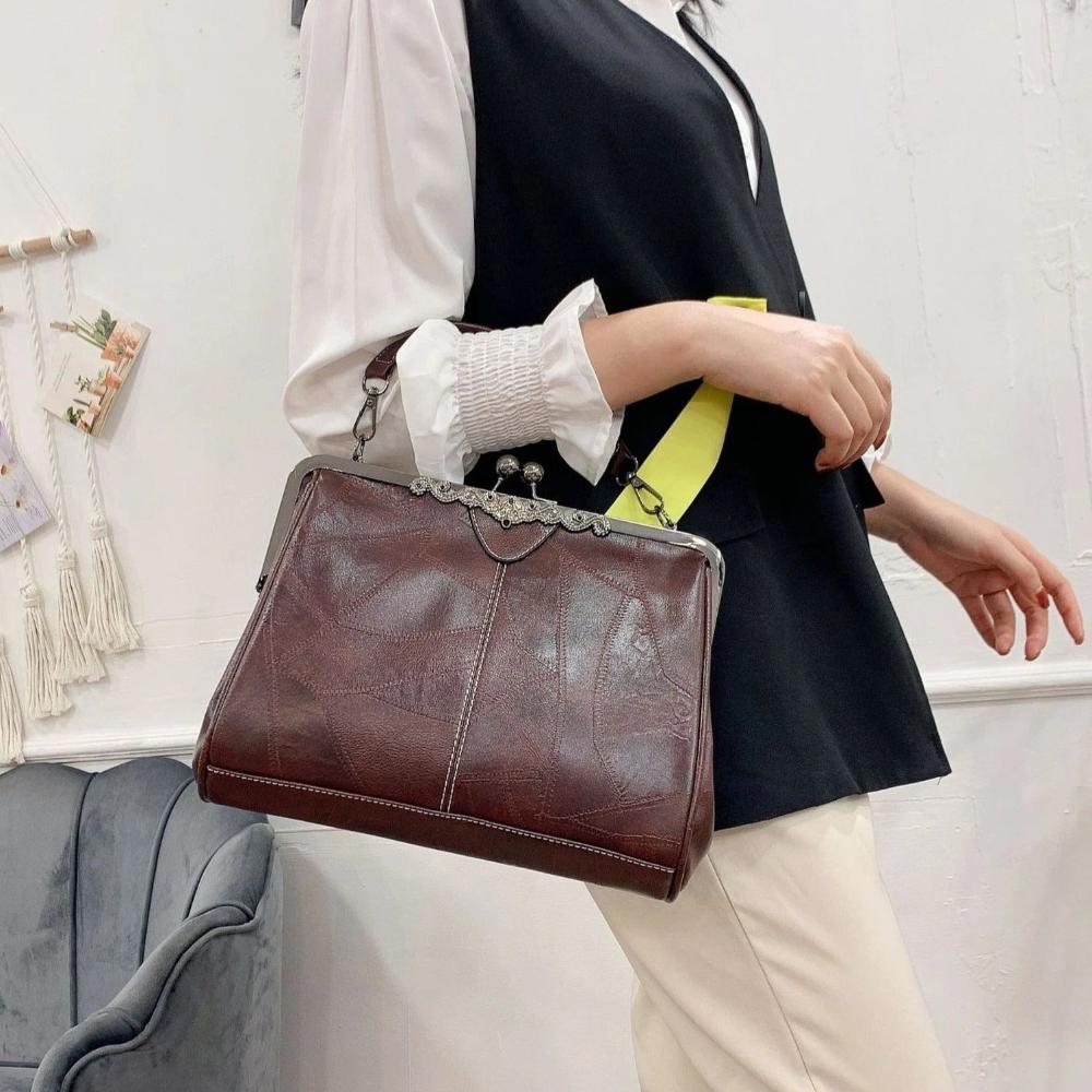 Heidrun – Retro Kiss Lock Handbag