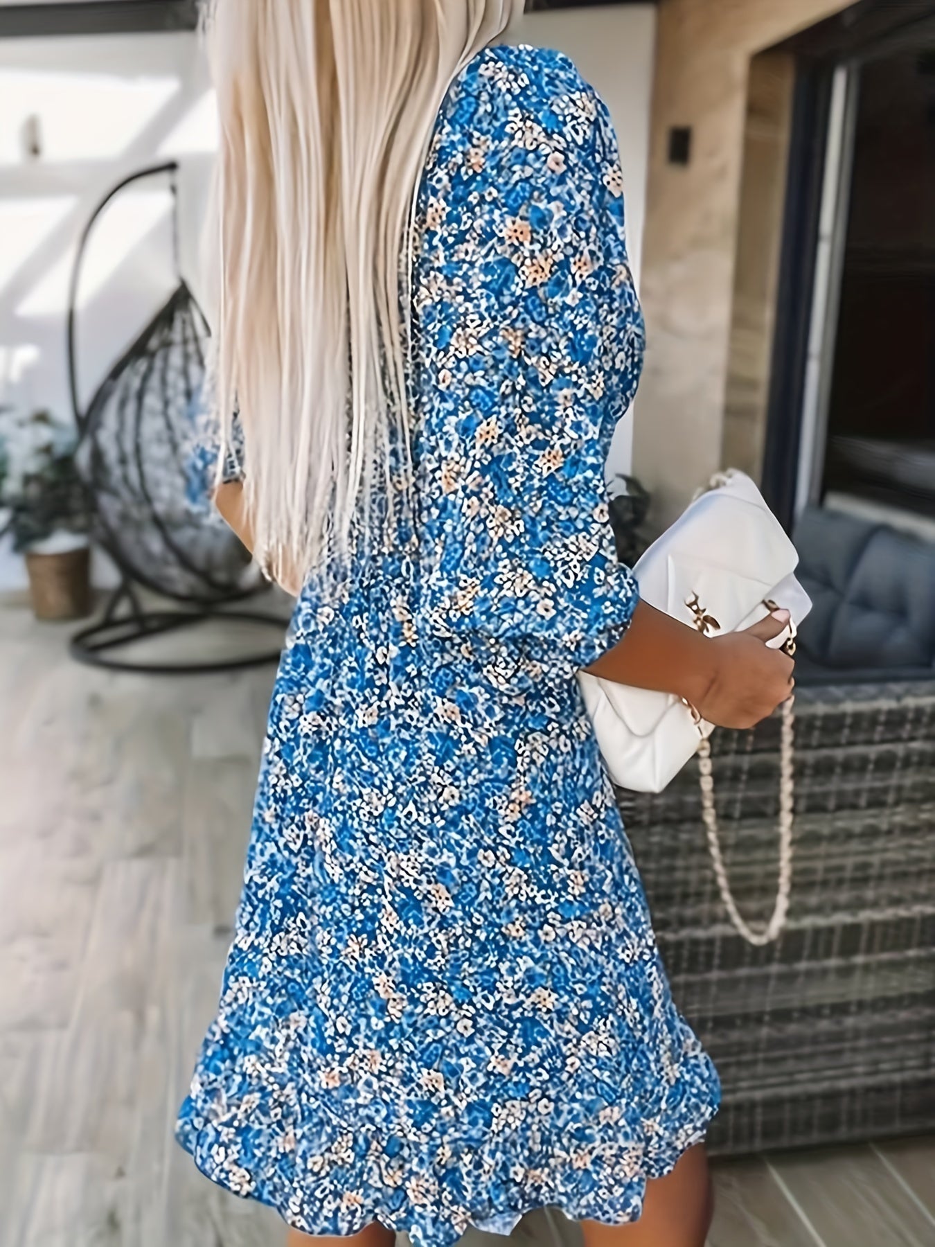 Alina - Šaty s volánovými rukávy